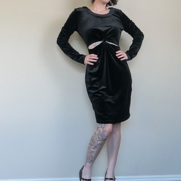 Gianni Bini Black Velvet Long Sleeve Dress - Picture 2 of 4